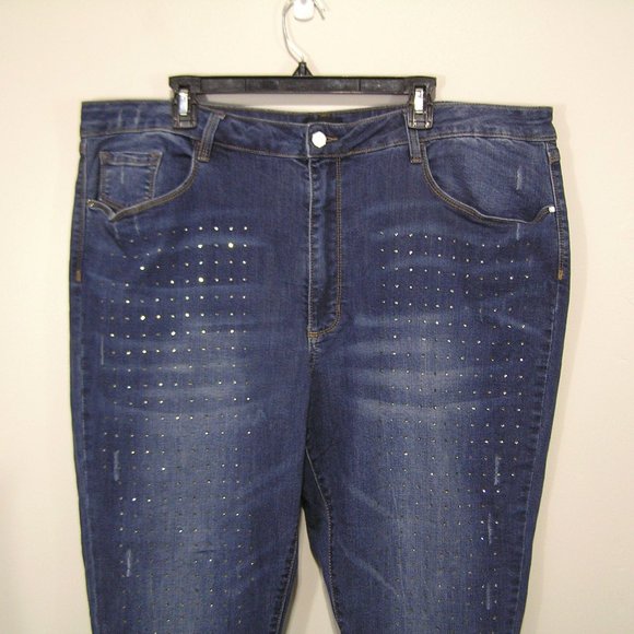 BEBE Heartbreaker Crop Jeans Size 24W - Picture 2 of 10